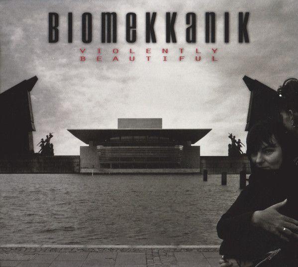 Portada de Álbum "Violently Beautiful", de Biomekkanik