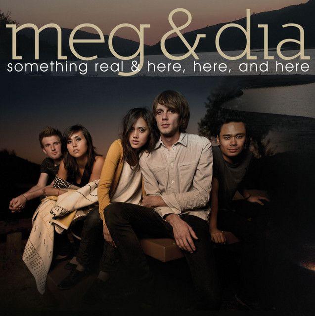 Portada del álbum "Something Real & Here, Here and Here", de Meg & Dia