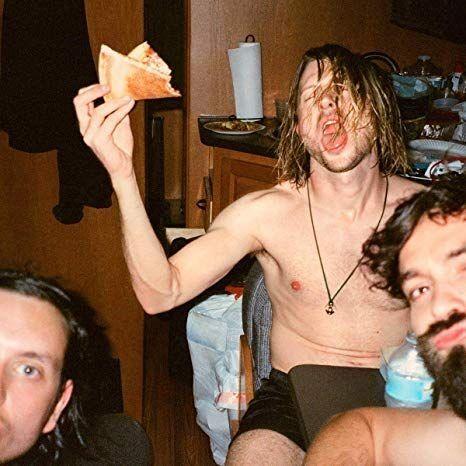 Portada de Álbum "Celebrity Mansions", de Dinosaur Pile-Up