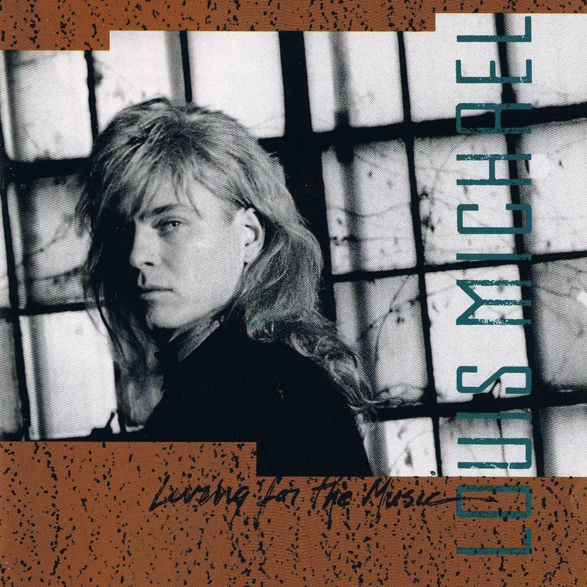 Portada de Álbum "Living For The Music", de Louis Michael