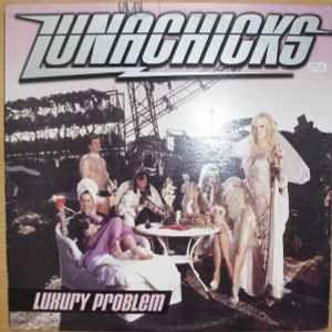 Portada de Álbum "Luxury Problems", de Lunachicks