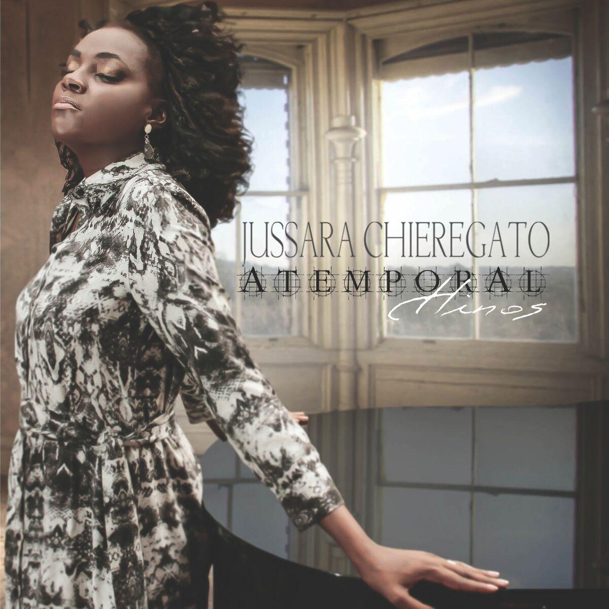 Portada de Álbum "Atemporal", de Jussara Chieregato