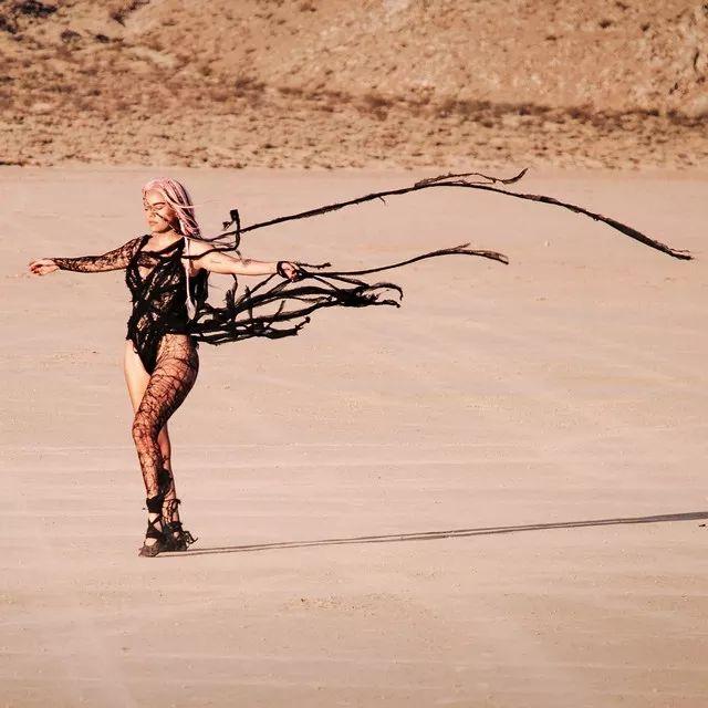 Album cover of "S91" by KAROL G