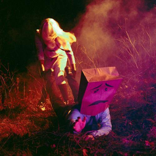 Portada de Sencillo/EP "stranger danger!", de hemlocke springs