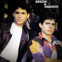 Portada del álbum "Aprende a Me Amar", de Edson & Hudson