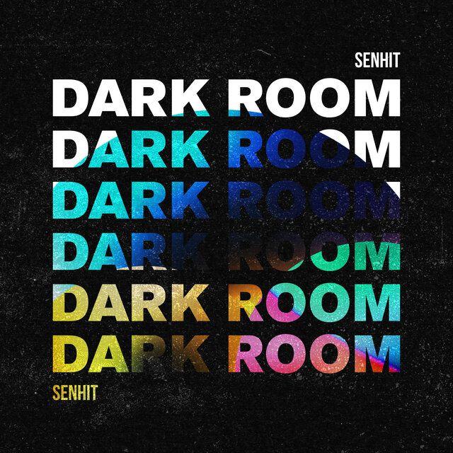 Portada de Sencillo/EP "Dark Room", de Senhit