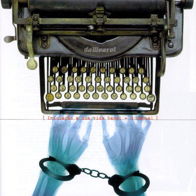 Capa do Álbum "Iniciação A Uma Vida Banal - O Manual", de Da Weasel