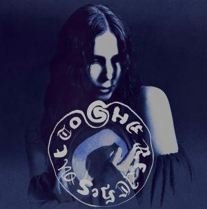 Capa do Álbum "She Reaches Out To She Reaches Out To She", de Chelsea Wolfe