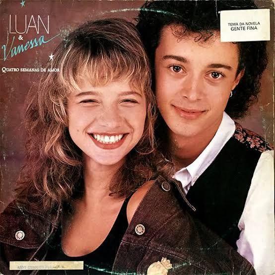Portada de Sencillo/EP "Quatro Semanas de Amor", de Luan e Vanessa