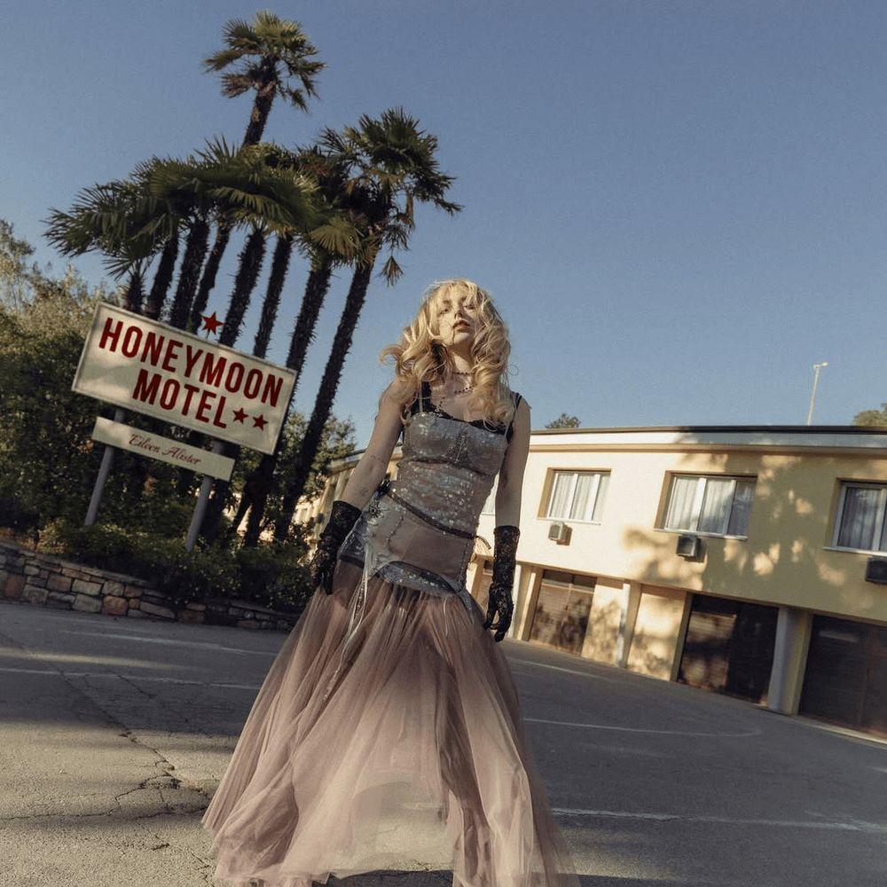 Capa do Álbum "Honeymoon In A Motel", de Eileen Alister