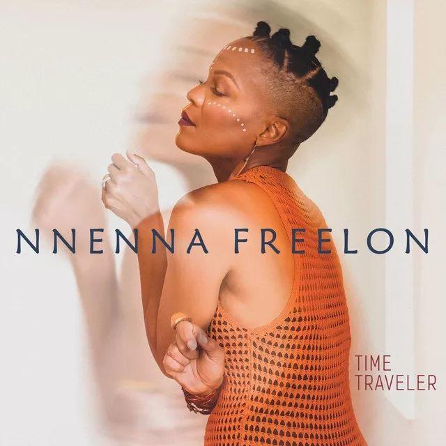 Capa do Álbum "Time Traveler", de Nnenna Freelon
