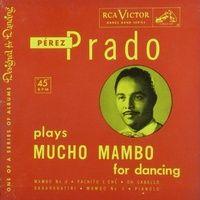 Capa do álbum "Plays Mucho Mambo For Dancing", de Pérez Prado