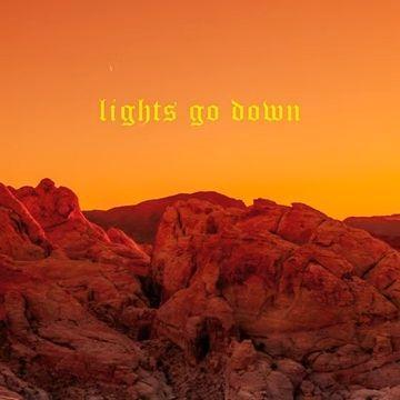 Portada de Sencillo/EP "Lights Go Down", de Valkyrie (NZ)