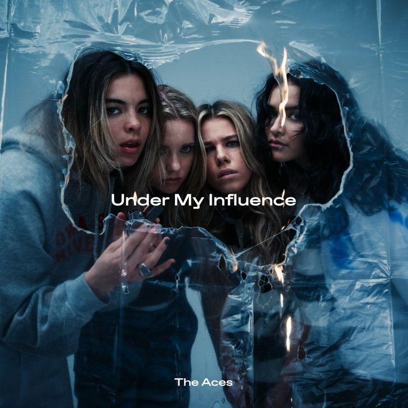 Portada de Álbum "Under My Influence", de The Aces