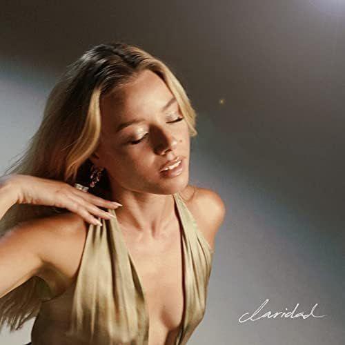 Capa do Single/EP "claridad", de Marina Reche