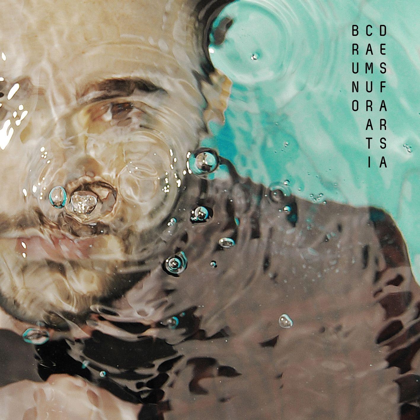 Portada de Álbum "Desfarsa", de Bruno Camurati