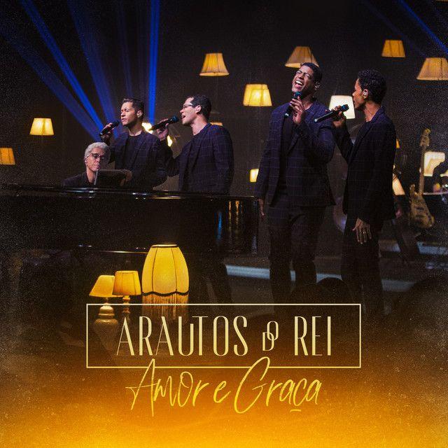 Portada del álbum "Amor e Graça", de Arautos do Rei
