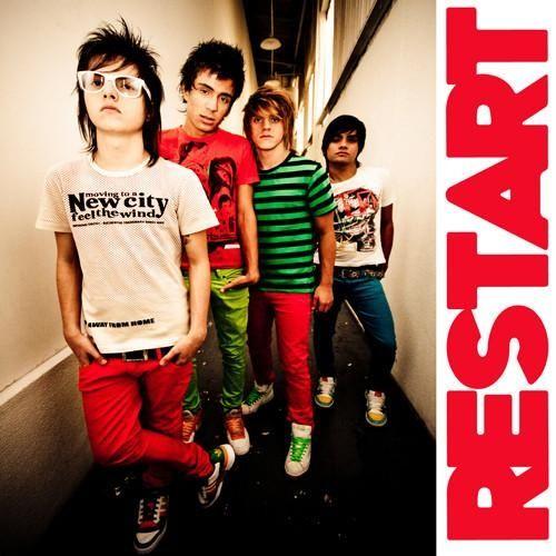 Portada de Álbum "Restart En Espanhol ", de Restart