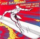 Portada de Álbum "Surfing With The Alien", de Joe Satriani 