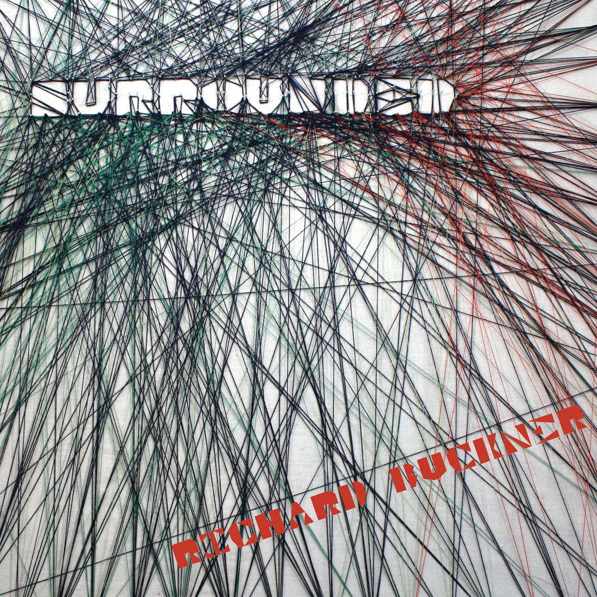 Capa do Álbum "Surrounded", de Richard Buckner