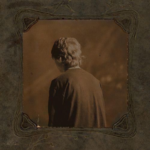 Capa do álbum "Nettles", de Ethel Cain
