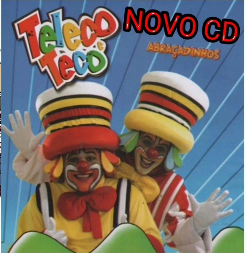 Capa do Álbum "Abraçadinho", de Teléco e Teco