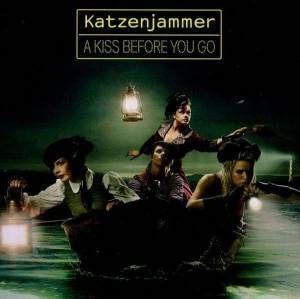 Capa do Álbum "A Kiss Before You Go", de Katzenjammer
