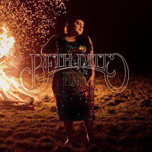Portada de Sencillo/EP "Fire", de Beth Ditto