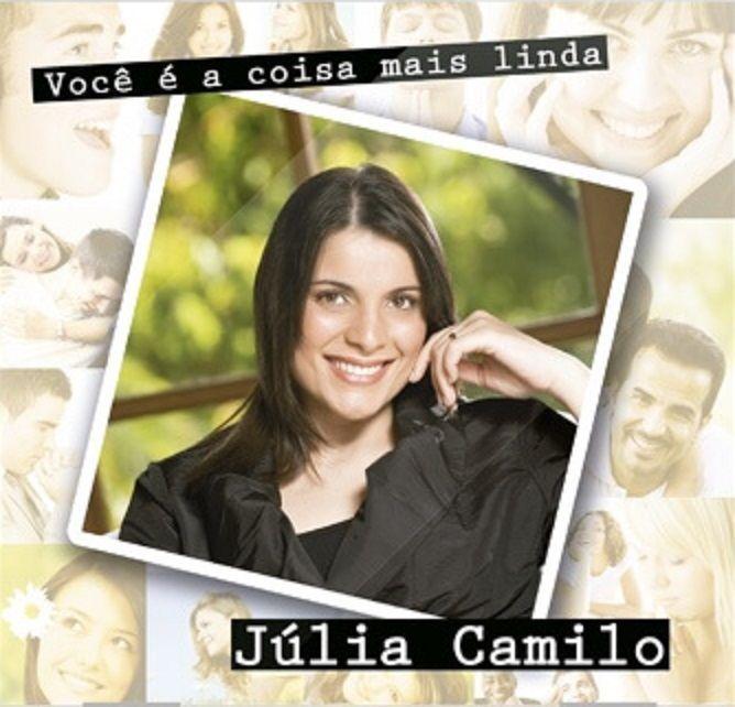 Capa do Álbum "Você é a Coisa Mais Linda", de Julia Camilo