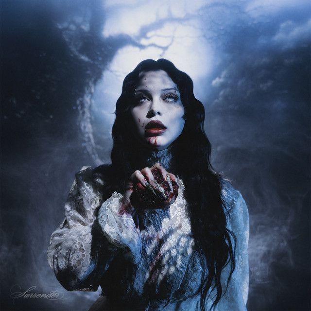 Portada de Sencillo/EP "Surrender", de Amira Elfeky