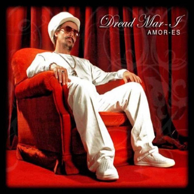 Portada del álbum "Amor-es", de Dread Mar I