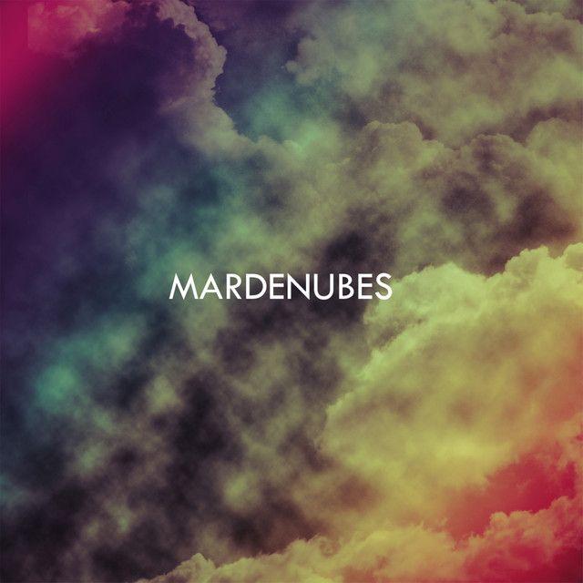 Capa do Álbum "Mar De Nubes", de De Saloon