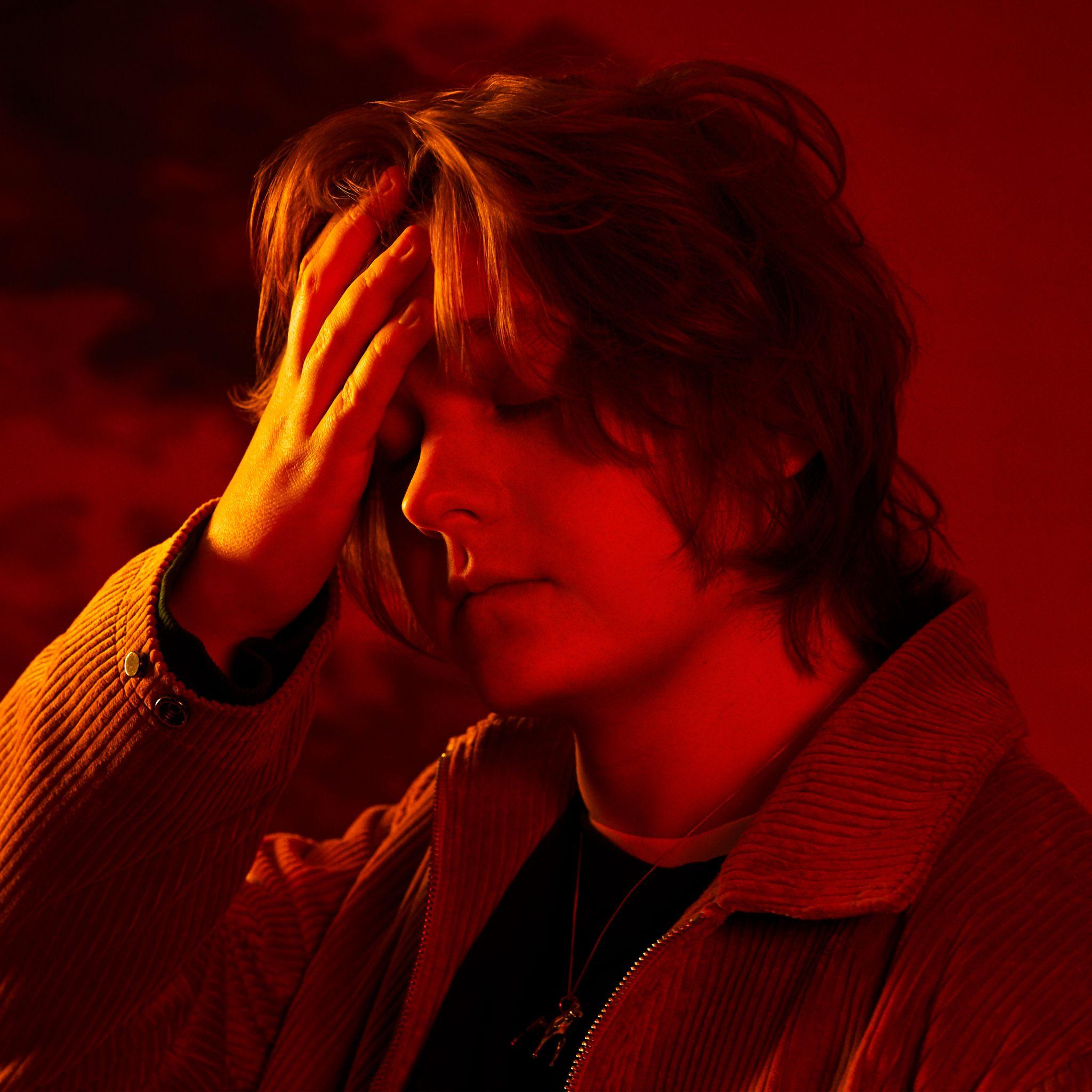 Album cover of "‎Divinely Uninspired To a Hellish Extent (Extended Edition)" by Lewis Capaldi