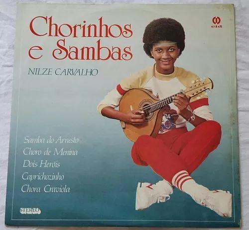 Capa do Álbum "Chorinhos e Sambas", de Nilze Carvalho
