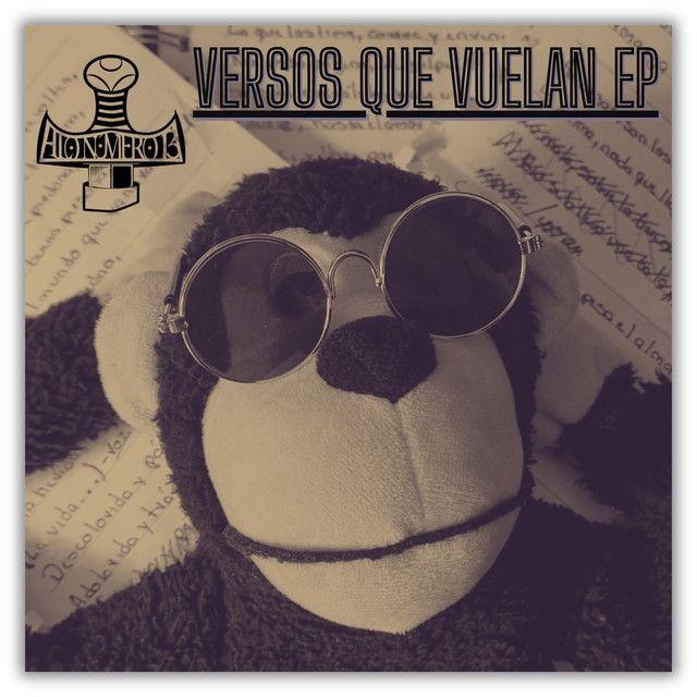 Portada de Álbum "Versos Que Vuelan", de FiloNúmero13