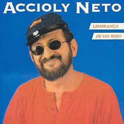 Portada de Álbum "Lembrança de um Beijo", de Accioly Neto