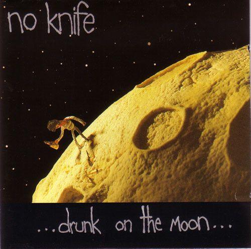Capa do Álbum "Drunk On The Moon", de No Knife