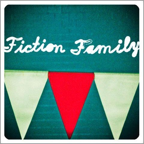 Portada de Álbum "Fiction Family", de Fiction Family