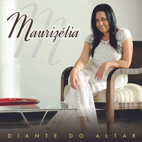 Album cover of "Diante do Altar" by Maurizélia