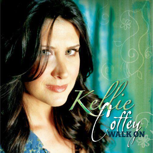 Portada de Álbum "Walk On", de Kellie Coffey