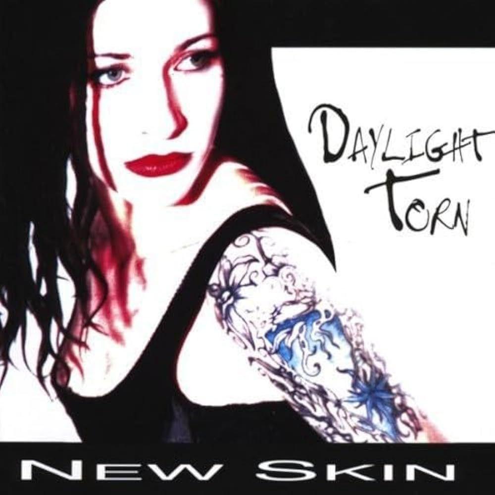 Portada de Álbum "New Skin", de Daylight Torn