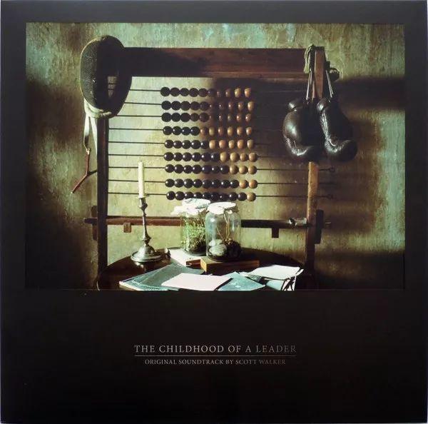 Portada de Álbum "The Childhood Of a Leader", de Scott Walker