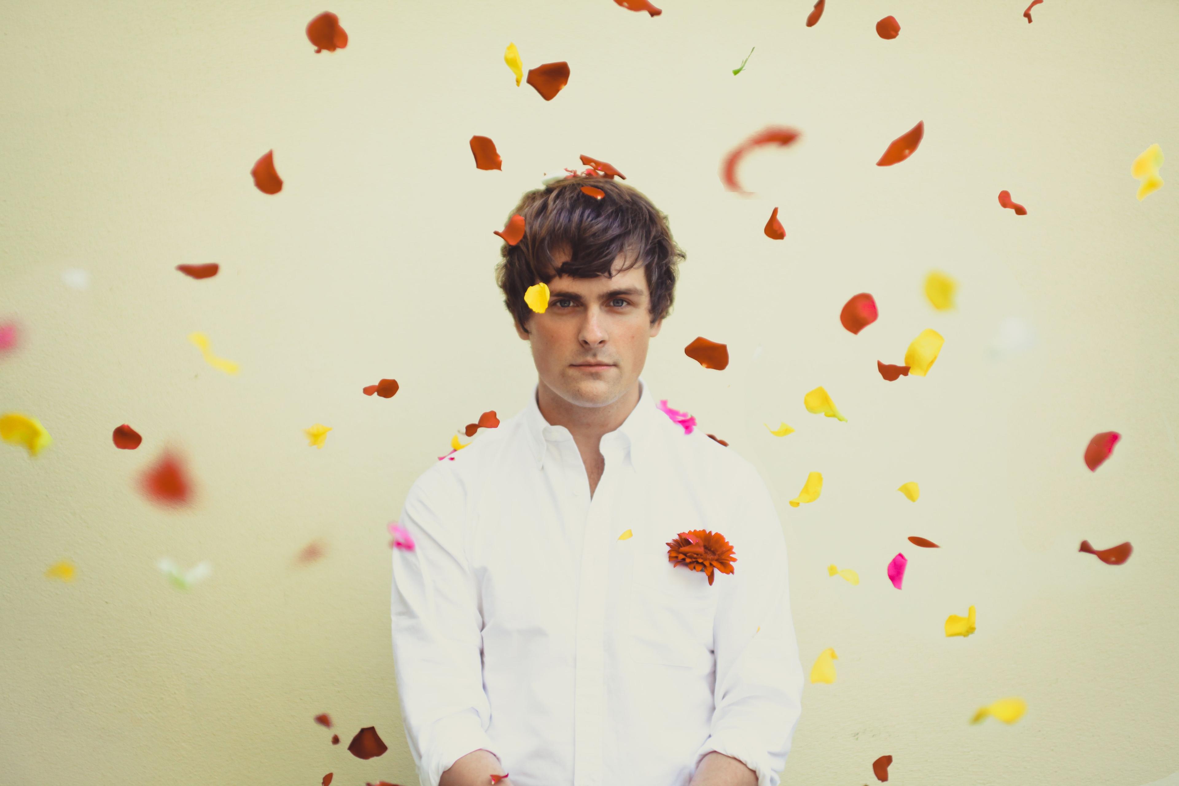 Portada de Sencillo/EP "Love", de Tom Speight