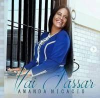 Portada de Álbum "Vai Passar", de Amanda Nicácio
