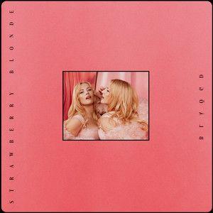 Portada de Álbum "Strawberry Blonde", de Molly Sandén