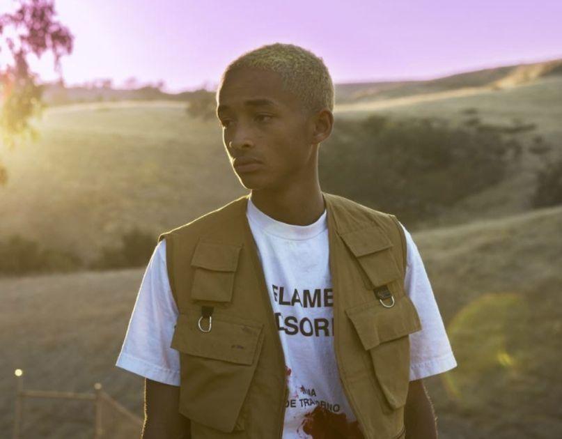 Capa do Álbum "The Sunset Tapes: A Cool Tape Story", de Jaden