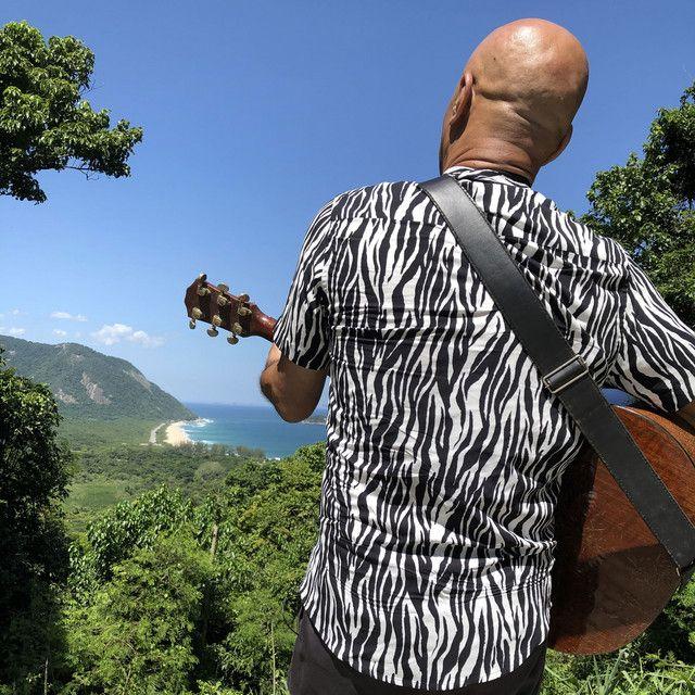 Portada de Álbum "Overdose de Amor", de Cláudio Claro