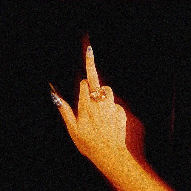 Portada de Sencillo/EP "Todo Mundo (Menos Eu)", de Lou Garcia