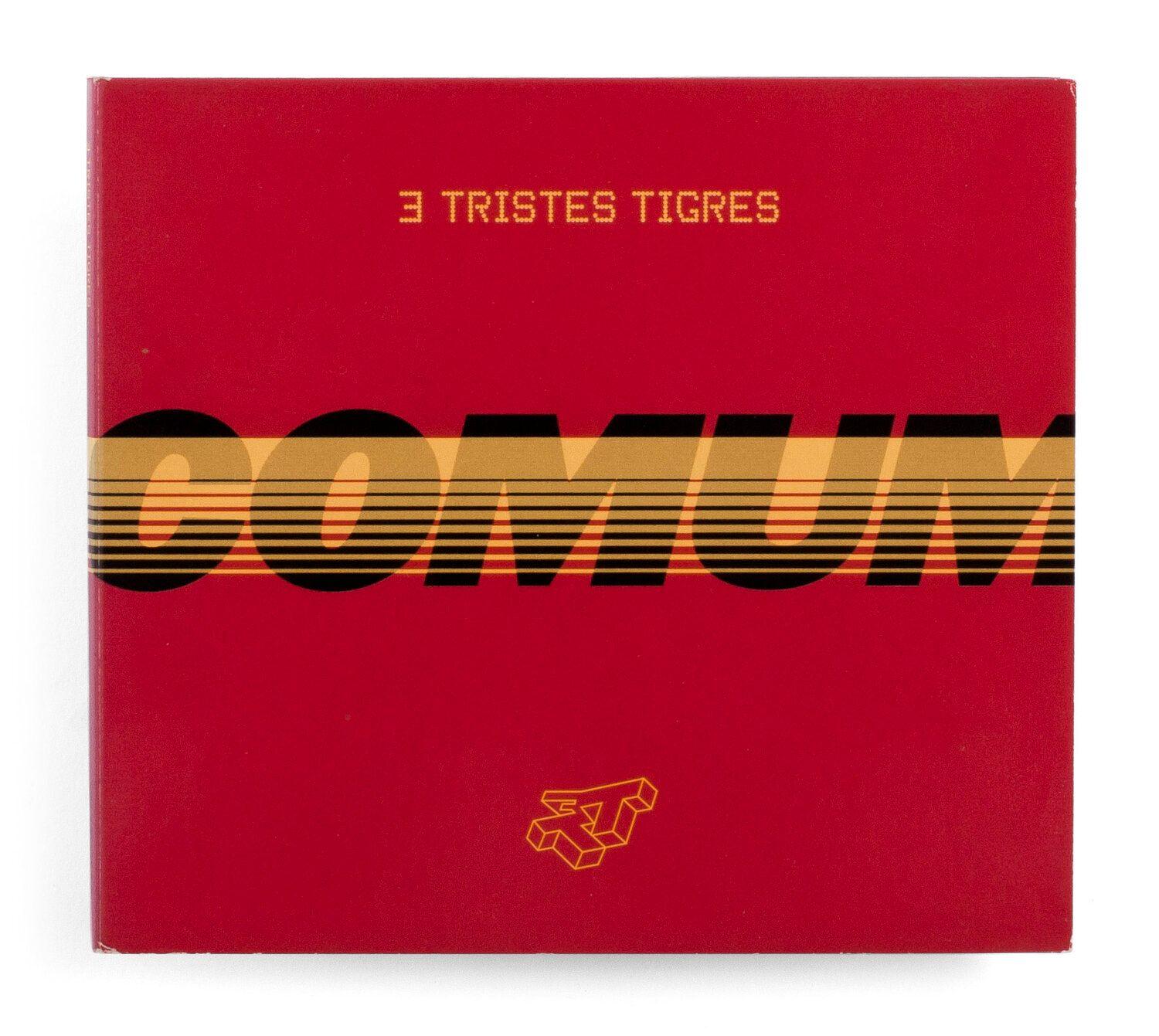 Portada de Álbum "Comum", de Três Tristes Tigres