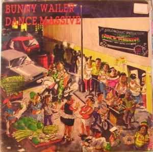 Portada de Álbum "Dance Massive", de Bunny Wailer